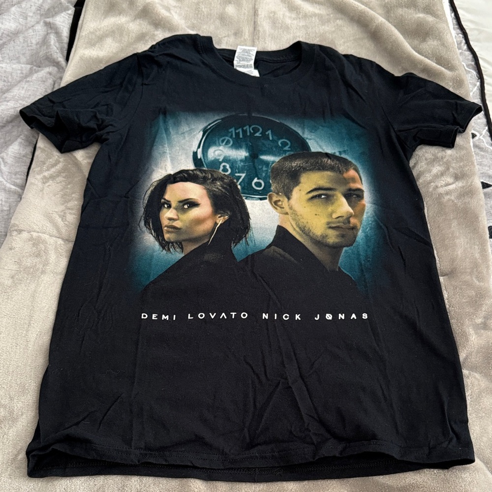 Demi Lovato / Nick Jonas Future Now Merch